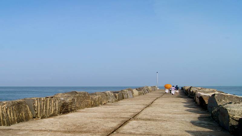 Azheekkal Beach